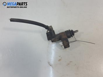 Долна помпа за съединител за Nissan Almera II Hatchback (01.2000 - 12.2006) 1.5, 90 к.с.