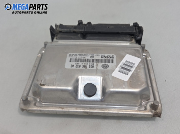 Компютър двигател за Volkswagen Golf V Hatchback (10.2003 - 02.2009) 1.4 16V, 75 к.с., № Bosch 0261208589