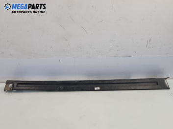 Праг за Land Rover Range Rover Sport I (02.2005 - 03.2013), 4+1 вр., позиция: лява
