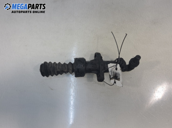 Долна помпа за съединител за Peugeot 407 Station Wagon (05.2004 - 12.2011) 1.6 HDi 110, 109 к.с.
