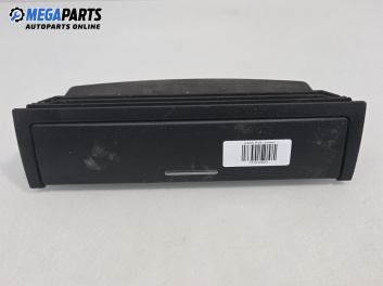 Пепелник за BMW 3 Series E46 Sedan (02.1998 - 04.2005)