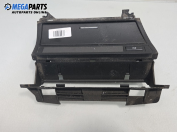 Пепелник за BMW 3 Series E46 Sedan (02.1998 - 04.2005)