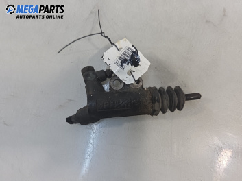 Долна помпа за съединител за Hyundai Getz Hatchback (08.2002 - ...) 1.5 CRDi, 88 к.с.