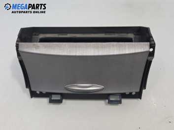 Пепелник за Honda Civic VIII Hatchback (09.2005 - 09.2011)