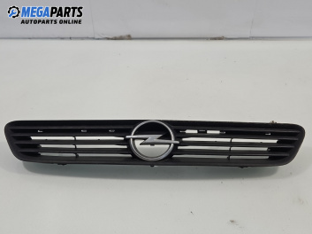 Решетка за Opel Astra G Sedan (09.1998 - 12.2009), позиция: предна