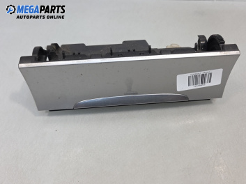 Пепелник за Volkswagen Passat V Variant B6 (08.2005 - 11.2011)