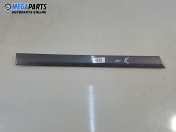 Външни лайсни за Audi A3 Hatchback II (05.2003 - 08.2012), позиция: дясна