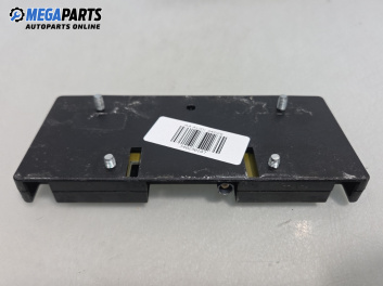 Усилвател антена за Audi A4 Cabrio B7 (04.2002 - 03.2009), № 8H0035225D