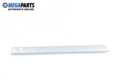 Външни лайсни за Audi A3 Hatchback II (05.2003 - 08.2012), позиция: дясна