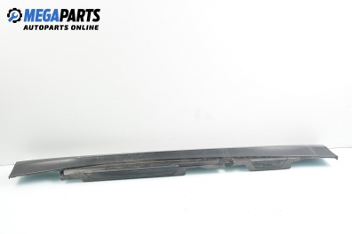 Праг за BMW 1 Series E87 (11.2003 - 01.2013), 4+1 вр., хечбек, позиция: дясна