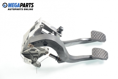 Спирачен педал и педал съединител за BMW 1 Series E87 (11.2003 - 01.2013), № 35.31-6 761 310
