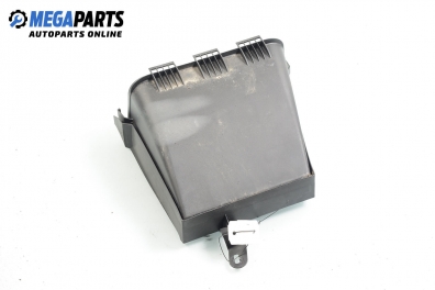 Въздуховод парно за Mercedes-Benz E-Class Sedan (W211) (03.2002 - 03.2009) E 240 (211.061), 177 к.с.