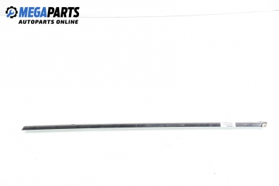 Външни лайсни за Mercedes-Benz CLK-Class Coupe (C209) (06.2002 - 05.2009), купе, позиция: дясна