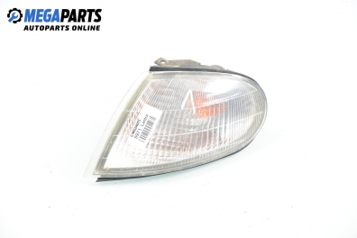 Мигач за Hyundai Lantra II Sedan (06.1995 - 10.2000), седан, позиция: лява