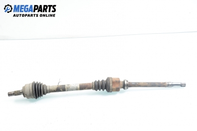 Полуоска за Peugeot 307 Hatchback (08.2000 - 12.2012) 1.4 16V, 88 к.с., позиция: предна, дясна