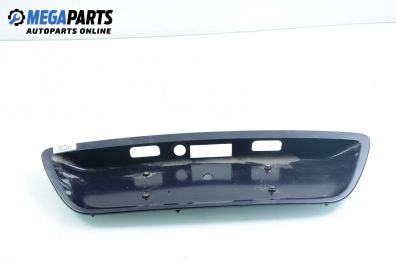 Стойка заден номер за Mercedes-Benz C-Class Sedan (W203) (05.2000 - 08.2007), седан