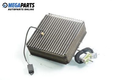 Вътрешен радиатор климатик за Kia Shuma Hatchback I (09.1996 - 12.2001) 1.5 i 16V, 88 к.с.