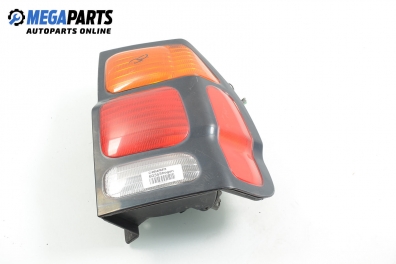 Стоп за Mitsubishi Pajero Sport (07.1996 - 11.2008), позиция: дясна