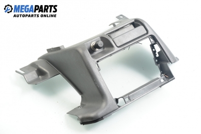 Пепелник за Mitsubishi Pajero Sport (07.1996 - 11.2008)