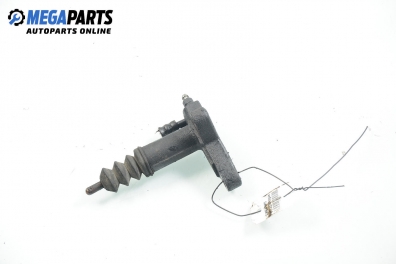 Долна помпа за съединител за Mitsubishi Pajero Sport (07.1996 - 11.2008)
