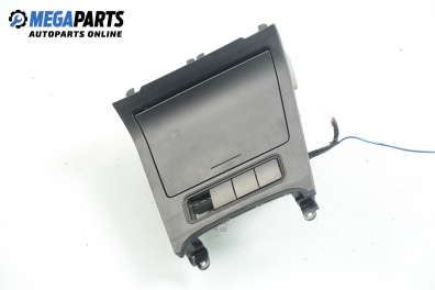 Пепелник за Volkswagen Golf V Hatchback (10.2003 - 02.2009)