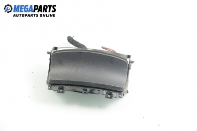 Пепелник за Volkswagen Polo Hatchback III (10.1999 - 10.2001)