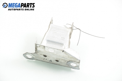 Буфер предна броня за Renault Clio III Hatchback (01.2005 - 12.2012), хечбек, позиция: дясна