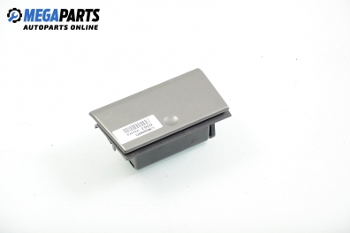 Пепелник за Opel Vectra C Sedan (04.2002 - 01.2009)