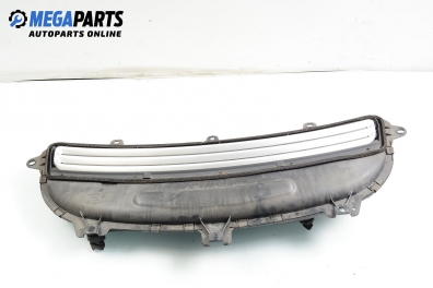 Решетка преден капак за Audi A2 Hatchback (02.2000 - 08.2005), позиция: предна