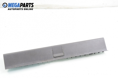 Кора багажник за Mercedes-Benz A-Class Hatchback  (W168) (07.1997 - 08.2004)