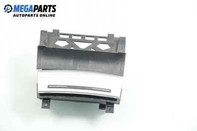 Пепелник за Audi A3 Sportback I (09.2004 - 03.2013)