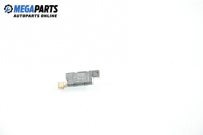 Усилвател антена за Audi A3 Sportback I (09.2004 - 03.2013), № 8P4.035.225.C