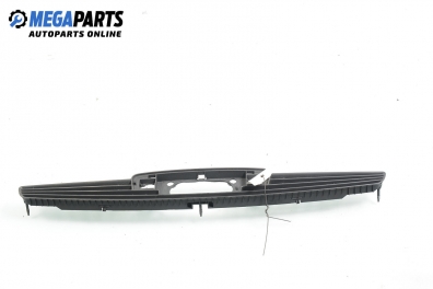 Решетка за Audi A3 Sportback I (09.2004 - 03.2013), позиция: предна