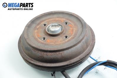 Шенкел главина за Peugeot 207 Hatchback (02.2006 - 12.2015), позиция: задна, дясна