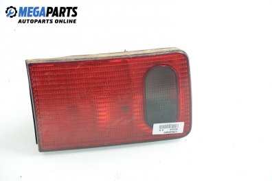 Вътрешен стоп за Audi A8 Sedan I (03.1994 - 12.2002), позиция: лява