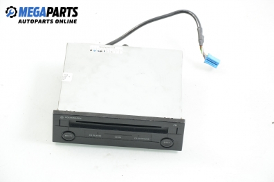 CD плеър за Volkswagen Passat Variant B5.5 (09.2000 - 08.2005)