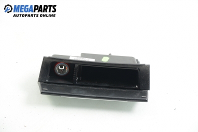 Пепелник за Volkswagen Passat Variant B6 (08.2005 - 11.2011)