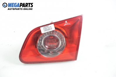 Вътрешен стоп за Volkswagen Passat Variant B6 (08.2005 - 11.2011), комби, позиция: дясна