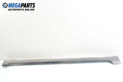 Праг за Volkswagen Passat Variant B6 (08.2005 - 11.2011), комби, позиция: дясна