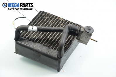 Вътрешен радиатор климатик за Mercedes-Benz M-Class SUV (W163) (02.1998 - 06.2005) ML 270 CDI (163.113), 163 к.с.