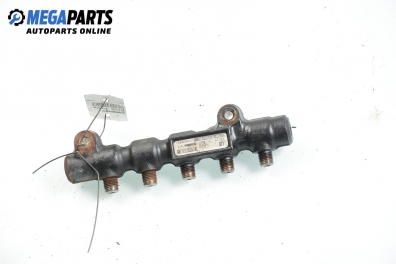 Горивна рейка за Ford Fiesta V Hatchback (11.2001 - 03.2010) 1.6 TDCi, 90 к.с., № 9654592680