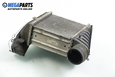 Интеркулер за Volkswagen Bora Sedan (10.1998 - 12.2013) 1.9 TDI, 115 к.с., № Valeo 1J0145803