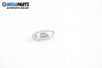 Мигач за Volkswagen Passat Sedan B5.5 (10.2000 - 12.2005), седан, позиция: дясна