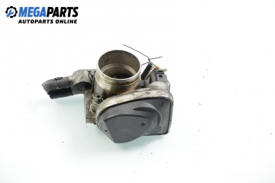 Дроселова клапа за Volkswagen Passat Sedan B5.5 (10.2000 - 12.2005) 2.0, 115 к.с.