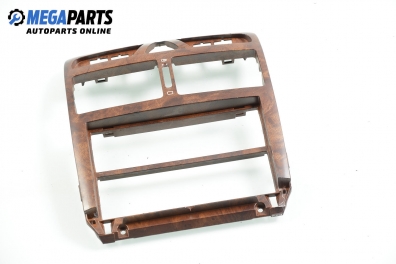 Централна конзола за Peugeot 307 Break (03.2002 - 12.2009)