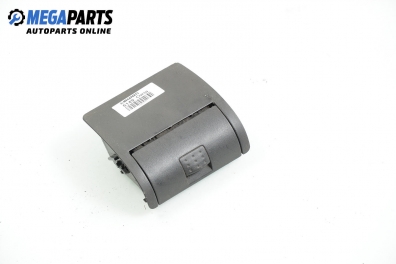 Пепелник за Opel Corsa C Hatchback (09.2000 - 12.2009)