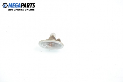 Мигач за Mazda 6 Station Wagon I (08.2002 - 12.2007), комби, позиция: дясна