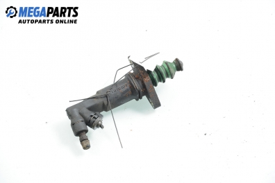 Долна помпа за съединител за Skoda Octavia I Sedan (09.1996 - 12.2010), № 1J0 721 261 D