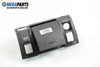 Пепелник за Jeep Grand Cherokee SUV II (09.1998 - 09.2005)