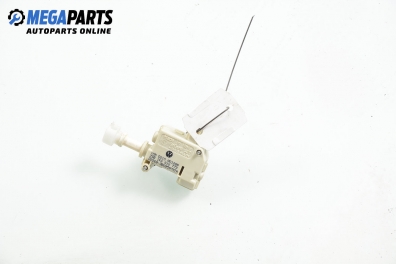 Ключалка за капачката на резервоара за Volkswagen Golf V Hatchback (10.2003 - 02.2009), № 1K6 810 773